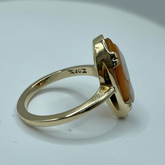 Carved Cameo Solid Yellow Gold 10k Ring - Picture 7 of 11